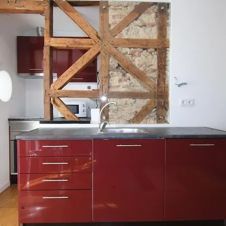 1st Tram 28 * リスボン